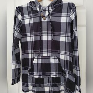 Tanst Plaid Hooded Pullover with Front Pocket
